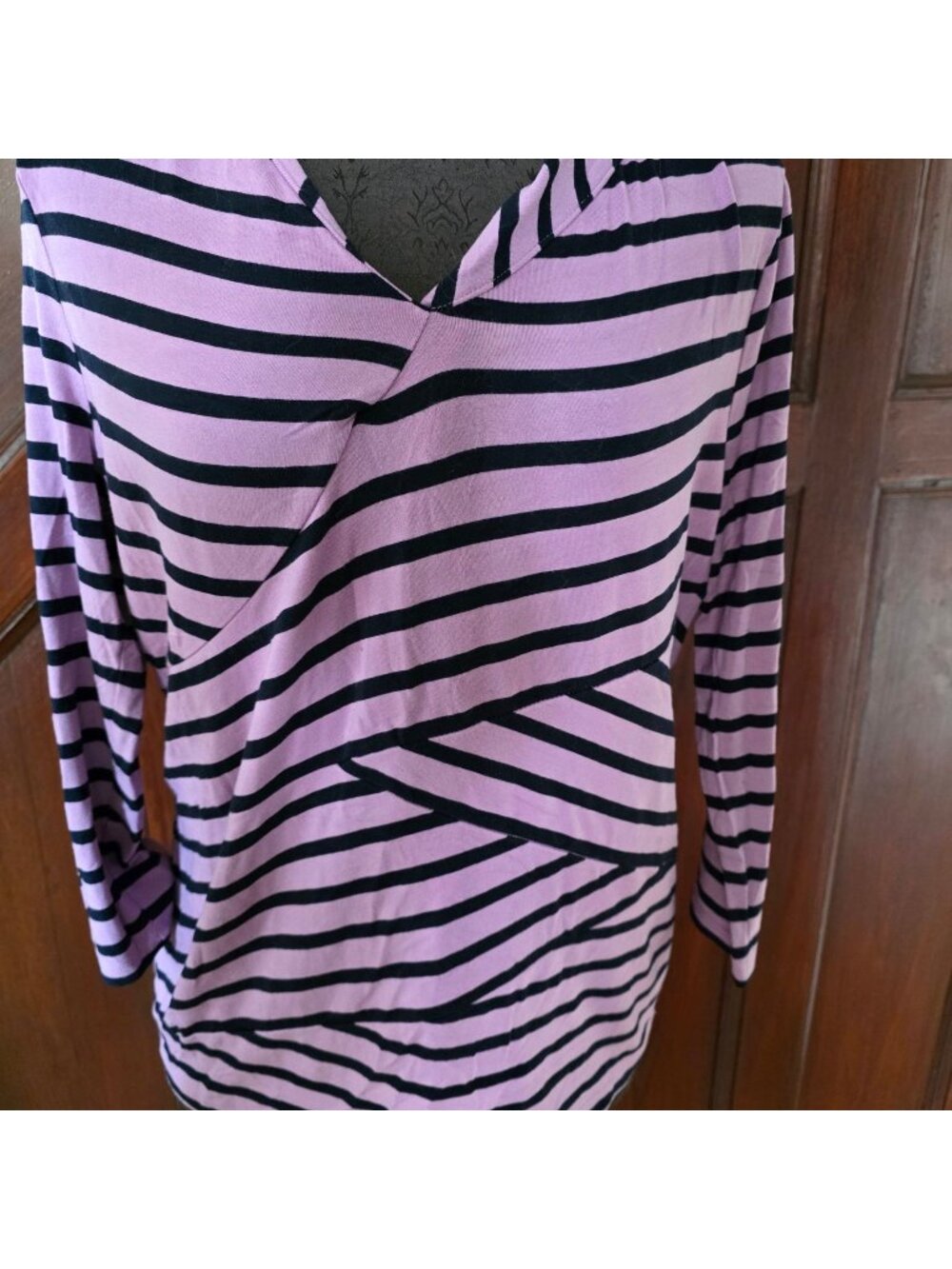 Talbots Purple & Black Striped 3/4 Sleeve V-Neck Stretch Top M
